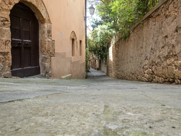 Rues Étroites Colorées Dans Ville Médiévale Massa Marittima Toscane — Photo