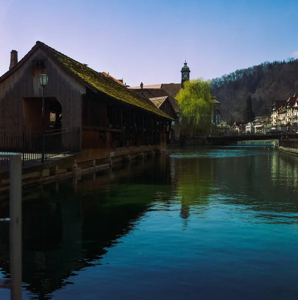 Malowniczy Widok Rzekę Szwajcarii — Zdjęcie stockowe