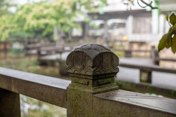 Detail Einer Säulenskulptur Auf Einer Steinbrücke Einem Park Wenzhou China — Stockfoto