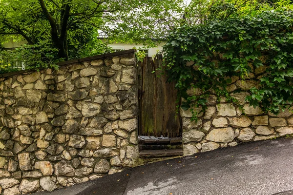 Staré Dveře Starém Městě Salcburku Rakousku — Stock fotografie