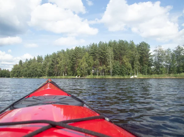 Dotarcie Molo Jeziorze Saimaa Kajakiem — Zdjęcie stockowe