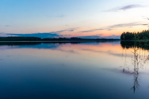 Reflecties Kalme Wateren Van Het Saimaa Meer Finland Bij Zonsondergang — Stockfoto