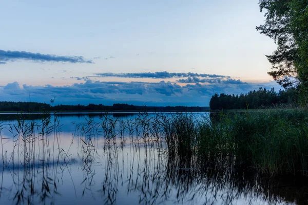 Coucher Soleil Sur Les Rives Lac Calme Saimaa Dans Parc — Photo