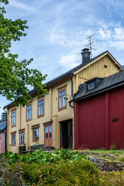 Calles Empedradas Casas Madera Pintadas Colores Porvoo Finlandia Una Noche — Foto de Stock