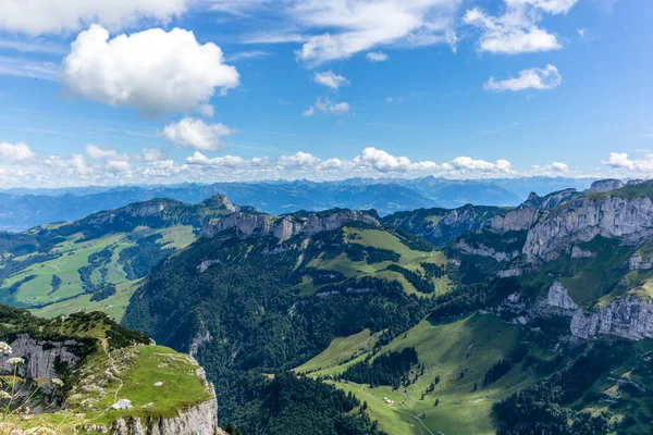 Stroma Ścieżka Prowadząca Majestatycznego Szczytu Schaefler Paśmie Górskim Alpstein Wokół — Zdjęcie stockowe