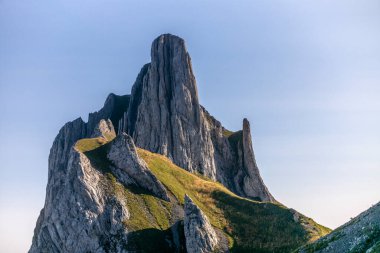 İsviçre, Appenzell 'deki Alpstein dağ sırasındaki zirveler ve jeolojik oluşumlar
