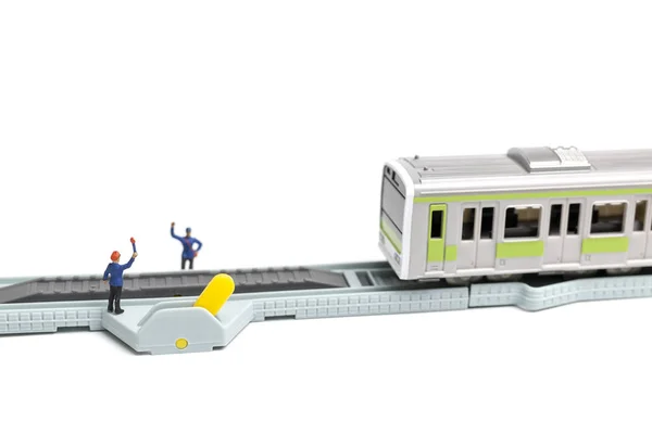 Miniatuur Mensen Spoorwegpersoneel Zijn Werkzaam Bij Spoorwegen Witte Achtergrond — Stockfoto