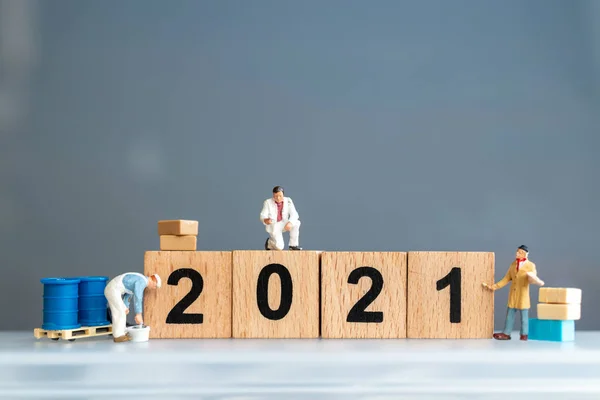 Equipo Trabajadores Miniatura Pintado Número 2021 Eliminar Número 2020 Feliz — Foto de Stock