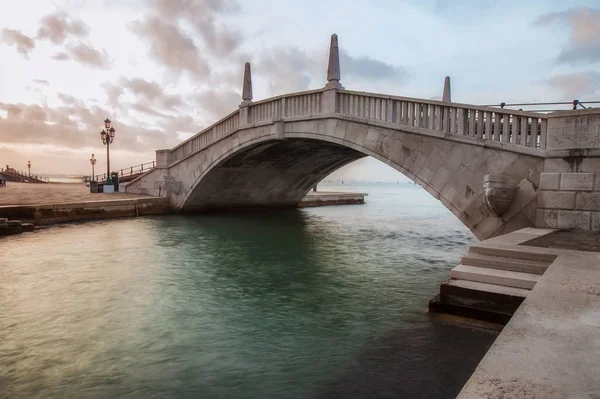 Venezia, Italia. vecchio ponte — Foto Stock