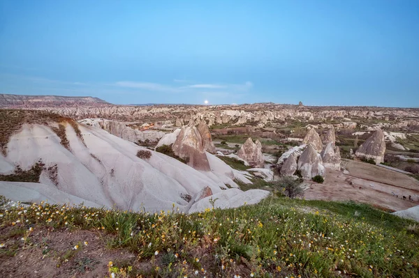 Schöne Aussicht auf Goreme Freilichtmuseum, Goreme, Kappadokien, Tu — Stockfoto