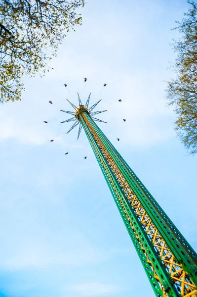 El carrusel más alto del mundo en, parque de atracciones Prater, Vie — Foto de Stock