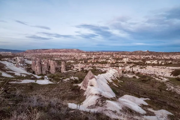 Vue panoramique sur la vallée la plus célèbre de Turquie appelée Love Vall — Photo