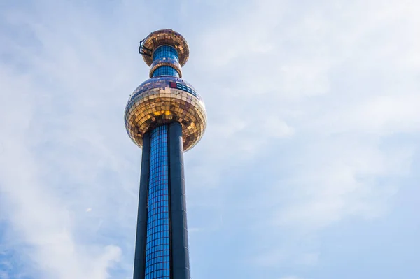 Wenen, Oostenrijk-2 april 2019: vermaarde Spittelau afvalverbranding — Stockfoto