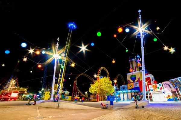 Vienne, Autriche - 2 avril 2019 : amusement célèbre et touristique — Photo