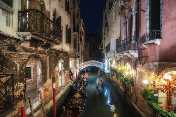 Grande Canal Antigos Edifícios Europeus Coloridos Noite Estrelada Veneza Itália — Fotografia de Stock