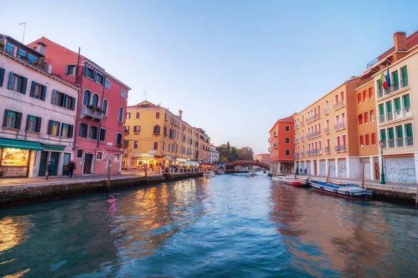 Grande Canal ao pôr-do-sol. Veneza, Itália — Fotografia de Stock