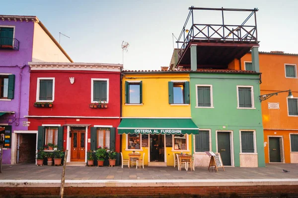 Burano Itália Novembro 2017 Famosos Edifícios Coloridos — Fotografia de Stock