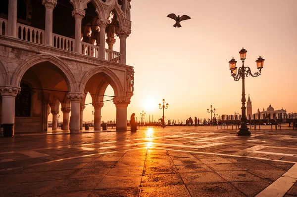 Das Berühmte San Marco Bei Sonnenaufgang Platz Venedig Italien — Stockfoto