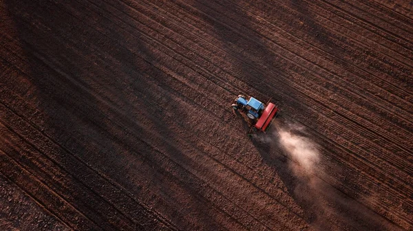 Aerial View Tractor Combine Cultivating Field Drone Shot Picture Space — Stock Photo, Image