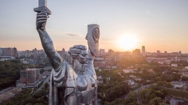 Anavatanın hava manzarası. Kiev, Ukrayna. İHA atışı