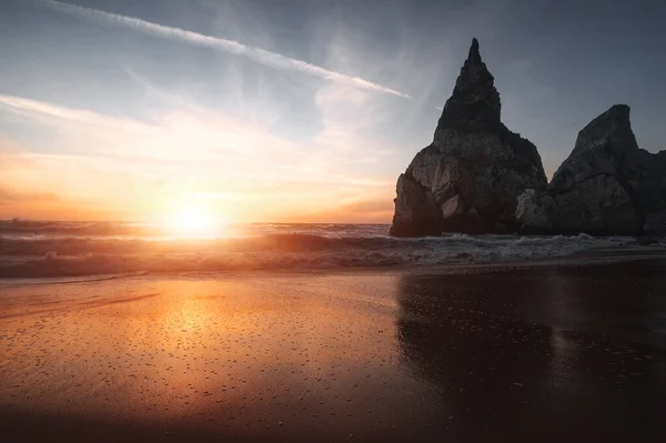 Beautiful Atlantic Ocean View Horizon Sandy Beach Rocks Waves Sunset — Stock Photo, Image