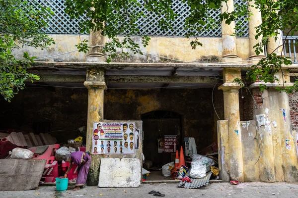 Chennai Tamil Nadu India August 2018 Faded Columns Old Building — Stock Photo, Image