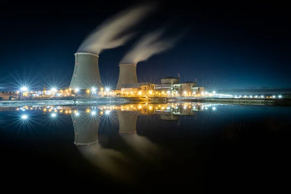 Central Nuclear Noite — Fotografia de Stock