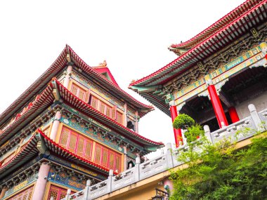 Çin mimarisi tarzı tapınak adı Nontaburi İl Tayland at Wat Borom Raja Kanjanapisek (Wat Leng Nei Yi 2).