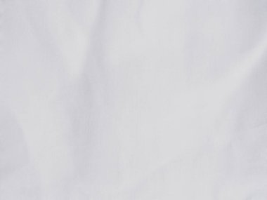 Yüzeydeki beyaz çarşaf kumaşını kapat.