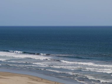 Sakin bir günde elmas bölgesinde Acapulco deniz dalgaları