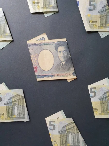 Billete Japonés 1000 Yenes Billetes Europeos Cinco Euros —  Fotos de Stock