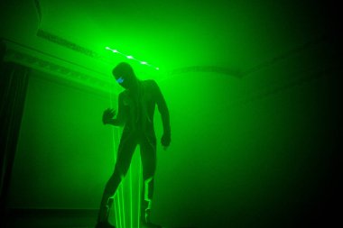 Doğum günün için lazer gösterisi.