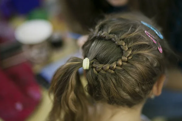 Penteado Infantil Para Meninas Pigtail — Fotografia de Stock