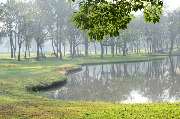 Wachirabenchatat Public Park Bangkok Tailândia — Fotografia de Stock