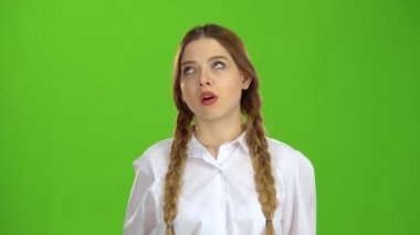 Kız o ahlaki bitti yoruldu. Yeşil ekran