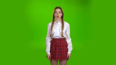 Genç bir başparmak ortaya çıktı. Yeşil ekran