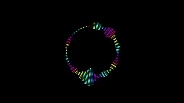 Ecualizador multicolor para el nivel de control de la música en forma de círculo. Fondo negro — Vídeos de Stock