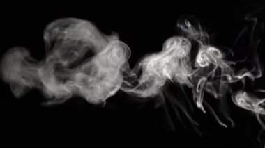 İçinde sigara duman siyah arka plan
