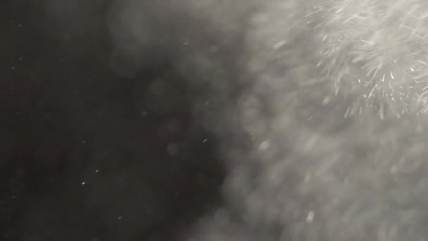 Movimiento lento de piezas microscópicas de polvo — Vídeos de Stock
