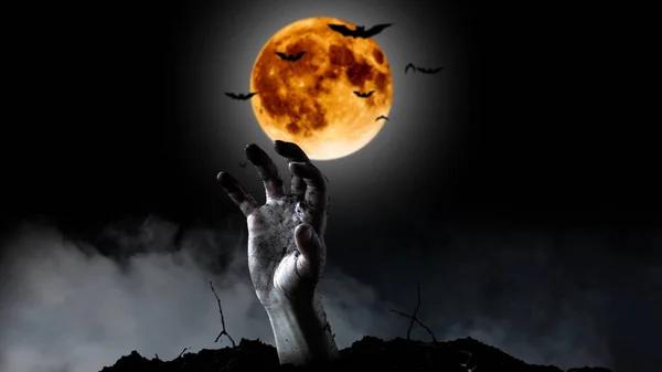 Zombie Hand Rising Out Of A Graveyard In Spooky Night — Stock Photo, Image