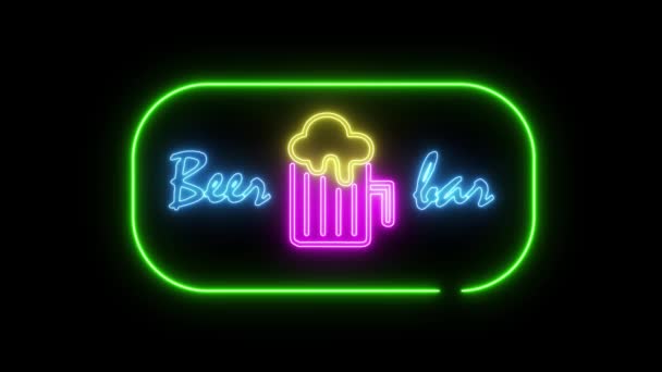 Siyah arka planda bira barı neon lambası. Bira çubuğu düz döngü işareti. — Stok video