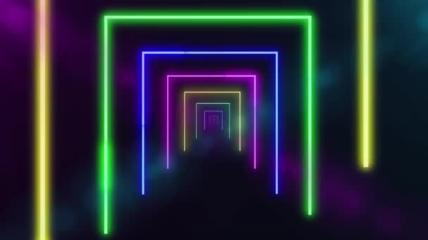 Fondo abstracto con formas geométricas de líneas brillantes túnel de neón, animación en bucle. Lazo de rejilla de luces de colores con fondo borroso . — Vídeos de Stock