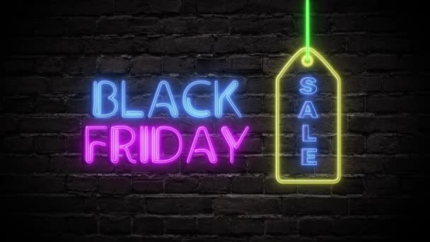 Panneau lumineux au néon d'animation Black Friday, bannière d'étiquette de prix sur le mur de briques. Vente bannière clignotant style néon signe pour la vidéo promo. Concept de vente et d'apurement. — Video