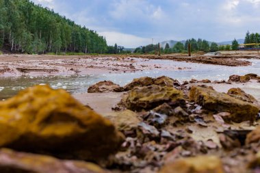 Havaya ve radyasyon kimyasal atık nehirlerine kimyasal salınımlardan sonra çevresel dışlama bölgesi