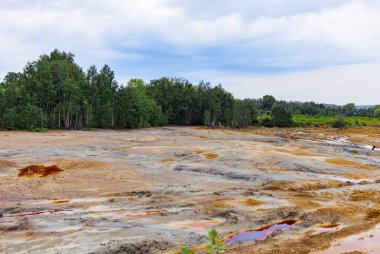 Havaya ve radyasyon kimyasal atık nehirlerine kimyasal salınımlardan sonra çevresel dışlama bölgesi