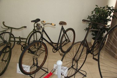 Müze ve sergi kompleksi Verkhnyaya Pyshma 'da motosiklet ve otomotiv ekipmanları