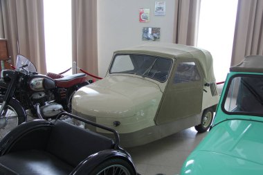 Müze ve sergi kompleksi Verkhnyaya Pyshma 'da motosiklet ve otomotiv ekipmanları