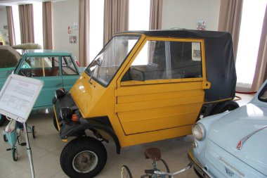 Müze ve sergi kompleksi Verkhnyaya Pyshma 'da motosiklet ve otomotiv ekipmanları