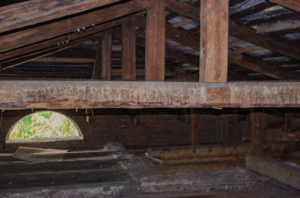 Forschungsspaziergang Mit Historikern Durch Die Stadt Kyshtym Baudenkmäler Ihre Zerstörung — Stockfoto