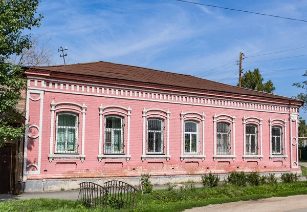 Forschungsspaziergang Mit Historikern Durch Die Stadt Werchneuralsk Baudenkmäler Ihre Zerstörung — Stockfoto